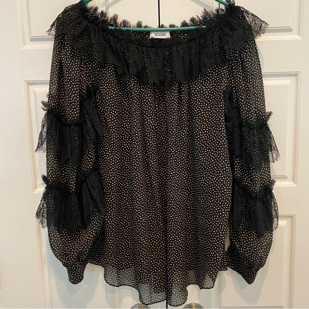 Size 8 Moschino lace blouse